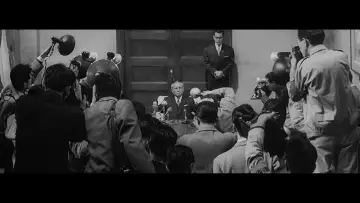Задник до фільму "悪い奴ほどよく眠る" #1119980