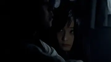 Задник до фильму"여고괴담 3: 여우계단" #746627