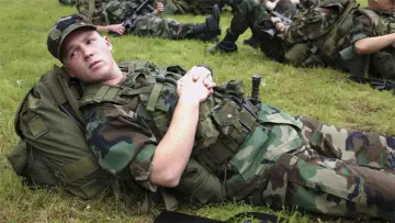 Задник до фильму"Soldier