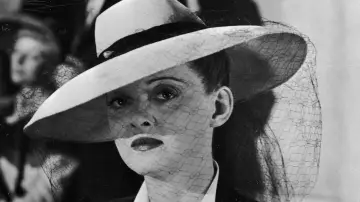 Задник до фильму"Now, Voyager" #481476
