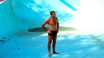 Задник до фильму"The Swimmer" #1031226
