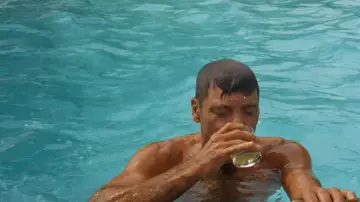 Задник до фильму"The Swimmer" #1031247