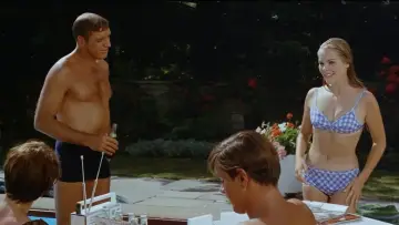 Задник до фильму"The Swimmer" #392976