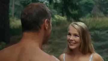 Задник до фильму"The Swimmer" #392988