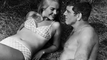 Задник до фильму"The Swimmer" #393007