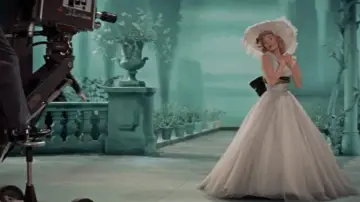 Задник до фильму"Designing Woman" #1133884