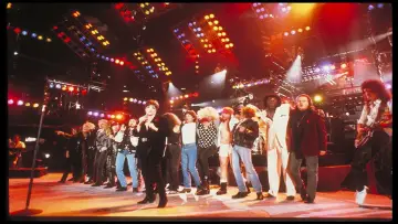 Задник до фільму "The Freddie Mercury Tribute Concert" #1789466