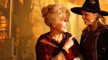 Задник до фильму"Halloweentown High" #426903