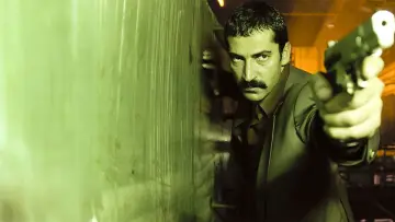 Задник до фильму"Ejder Kapanı" #709890