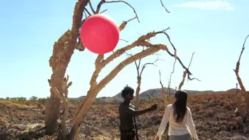 Задник до фильму"Walkabout" #226133