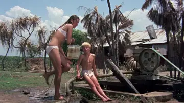 Задник до фильму"Walkabout" #226143
