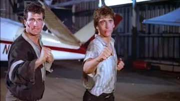 Задник до фильму"No Retreat, No Surrender 3: Blood Brothers" #437825
