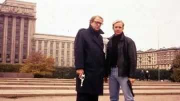 Задник до фильму"Bullet to Beijing" #405033