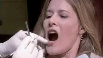 Задник до фільму "The Dentist 2" #1745897