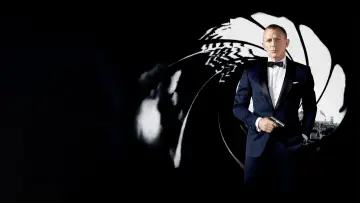 Задник до фильму"007: Координати Скайфолл" #587948