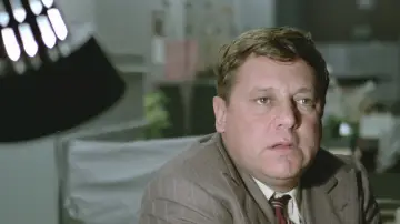 Задник до фільму "Другий Трагічний Фантоцці / Фантоцці Другий Трагічний" #1538228