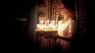 Задник до фильму"Happy Birthday to Me" #363851