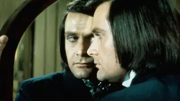 Задник до фильму"Dr. Jekyll & Sister Hyde" #432760