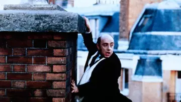 Задник до фільму "Monsieur Hire" #1808906
