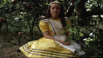 Задник до фильму"Alice in Wonderland" #999534