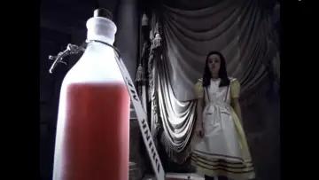 Задник до фильму"Alice in Wonderland" #999536
