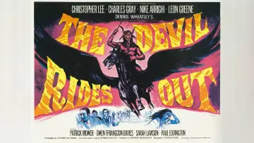 Задник до фильму"The Devil Rides Out" #1119372