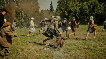 Задник до фильму"1944" #493843