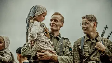 Задник до фильму"1944" #493845