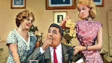 Задник до фильму"Το Τεμπελόσκυλο" #1147177
