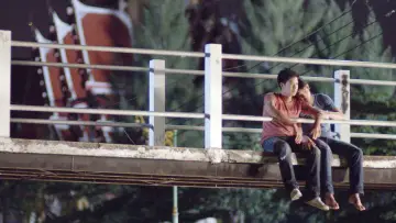 Задник до фільму "พี่ชาย My Hero" #1894583