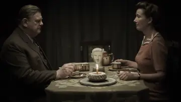 Задник до фильму"Alone in Berlin" #268361