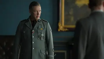 Задник до фильму"Alone in Berlin" #268362