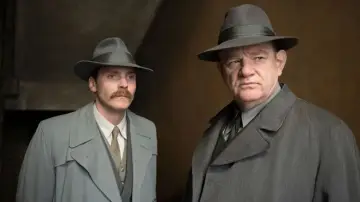 Задник до фильму"Alone in Berlin" #268369