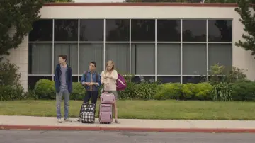 Задник до фильму"Miss Stevens" #348508