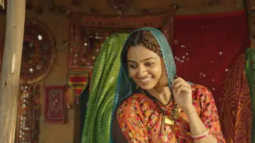Задник до фильму"Parched" #492404
