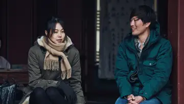 Задник до фильму"지금은맞고그때는틀리다" #950419
