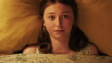 Задник до фільму "Girl Asleep" #485654