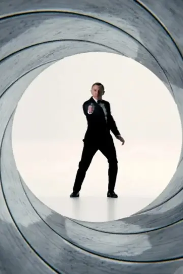 Постер до фильму"007: Не час помирати" #578554