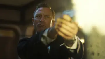 Задник до фильму"007: Не час помирати" #766917