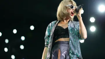 Задник до фильму"Taylor Swift: The 1989 World Tour - Live" #1014288
