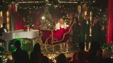 Задник до фільму "Mariah Carey
