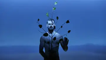 Задник до фільму "Adam