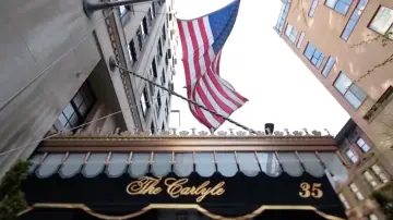 Задник до фильму"Always at The Carlyle" #427652