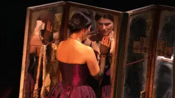 Задник до фільму "Verdi: La Traviata" #1629407