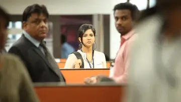 Задник до фільму "காதலும் கடந்து போகும்" #1651731