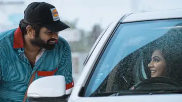 Задник до фільму "காதலும் கடந்து போகும்" #1651733