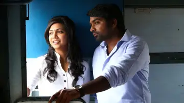 Задник до фільму "காதலும் கடந்து போகும்" #1651741