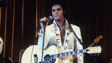 Задник до фильму"Elvis" #1010359