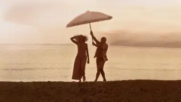 Задник до фильму"Surviving Picasso" #498081