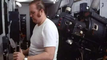 Задник до фильму"The Projectionist" #737511